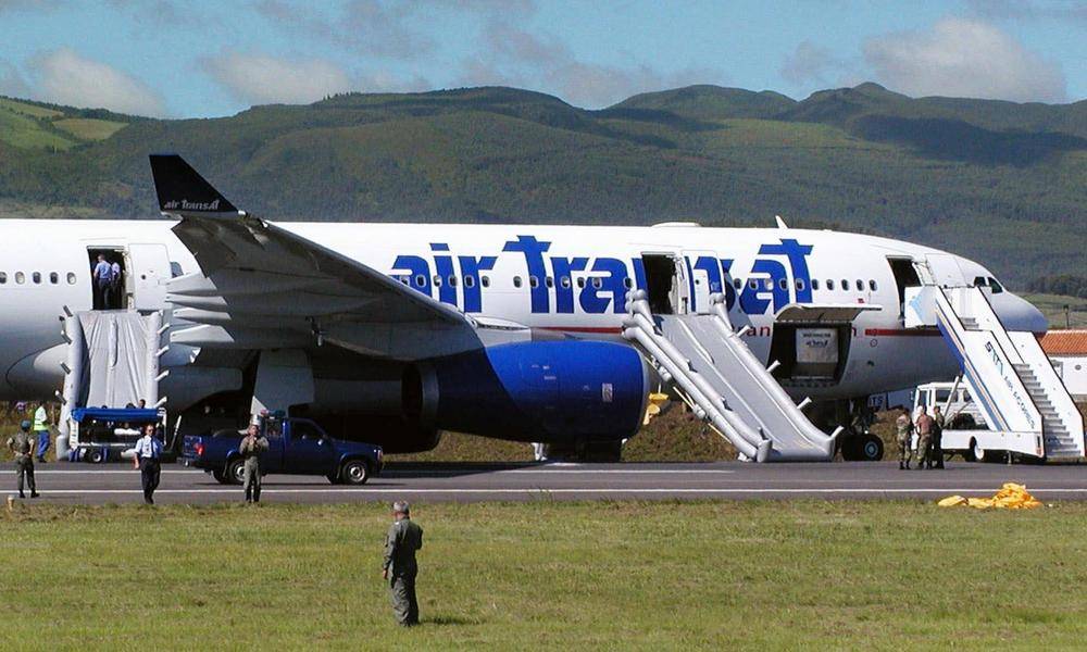 Air Transat Flight 236 on the ground